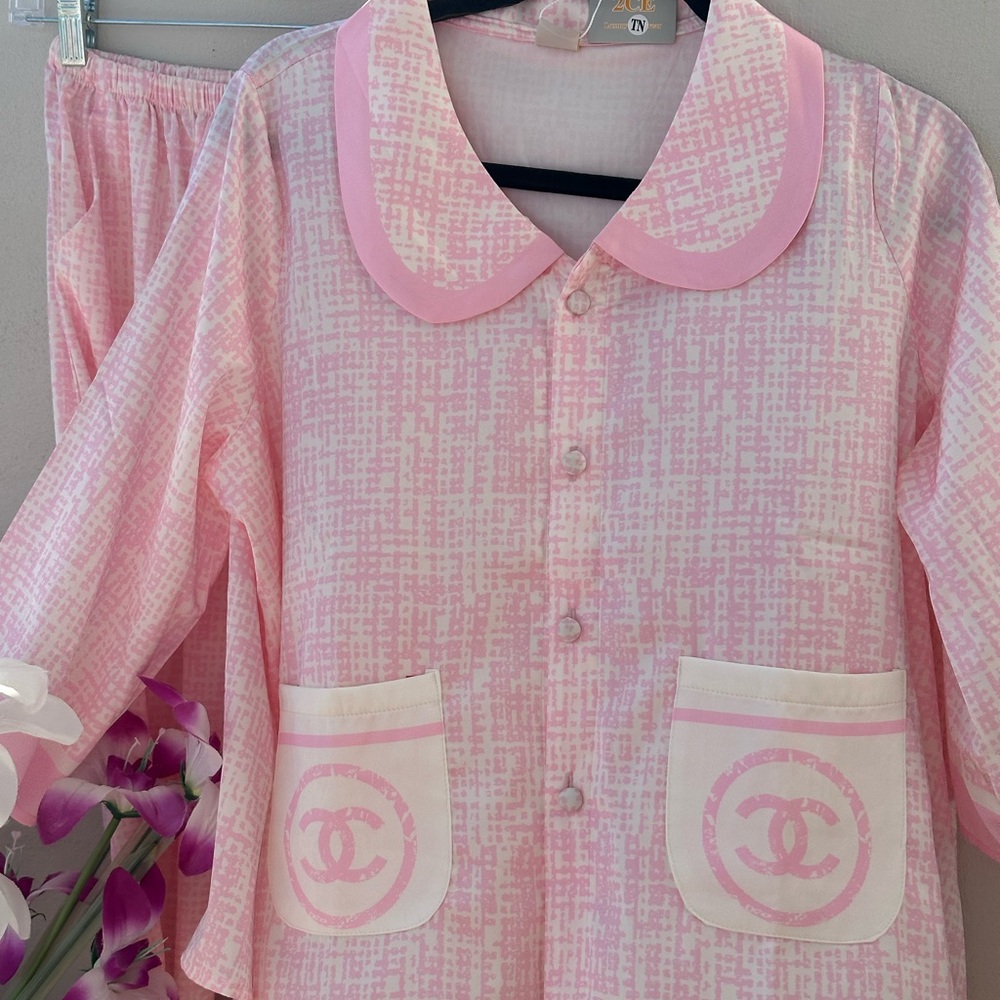 Pink Pajamas with front Pockets - Picture 2 of 7